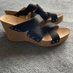 Vintage7eight, cork platform, black sandals, like new